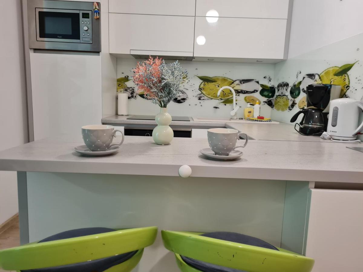 Apartamentyprzymorzu Apartament Z Basenem I Bawialnia Kolobrzeg Exterior photo